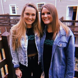 Meet your Posher, Caroline